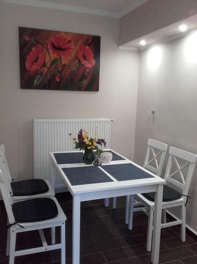 Rozsakert Vendeghaz Bed & Breakfast Сиглигет Екстериор снимка